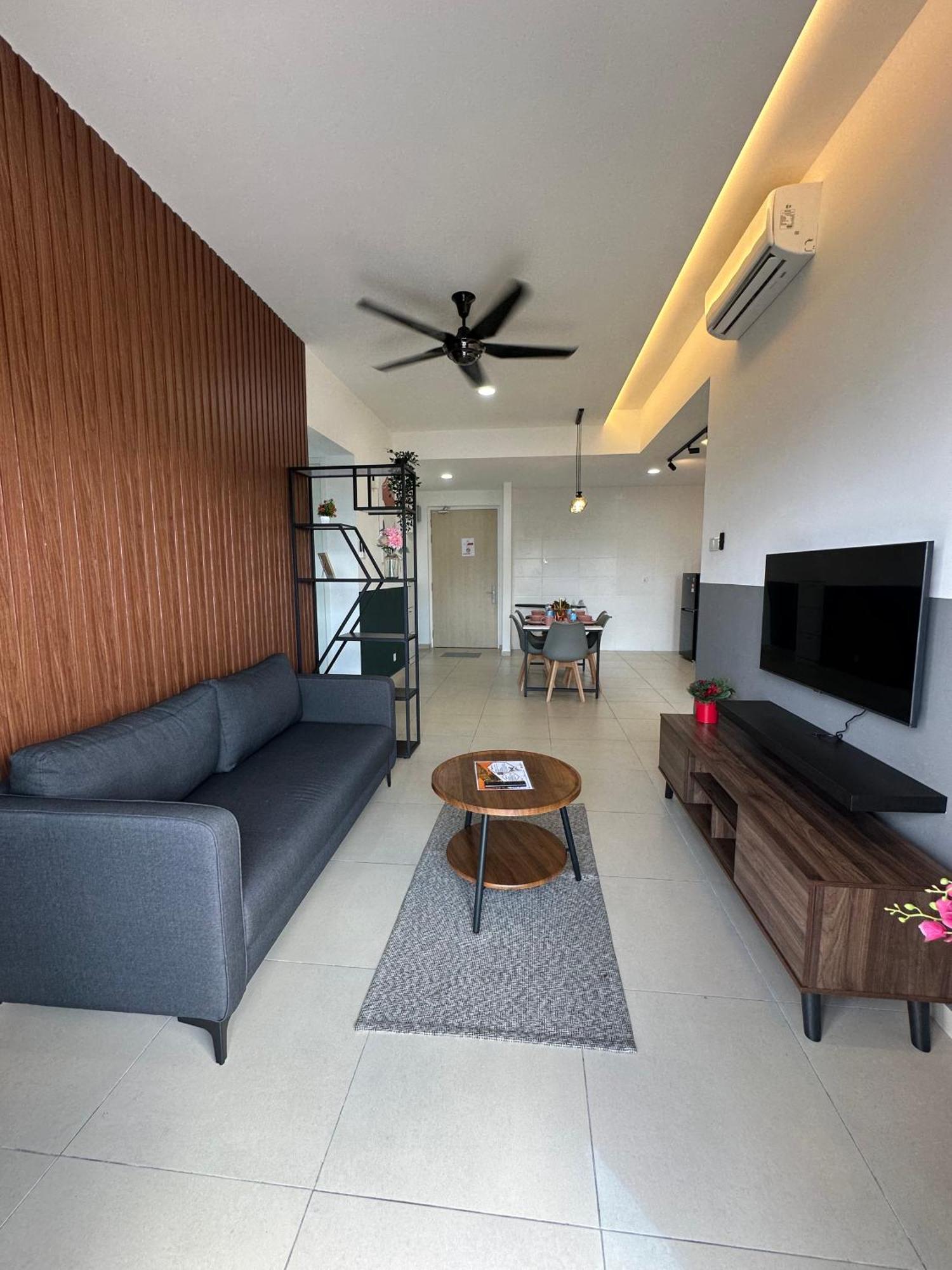 קואלה לומפור Reizz Residence By D'Amour מראה חיצוני תמונה