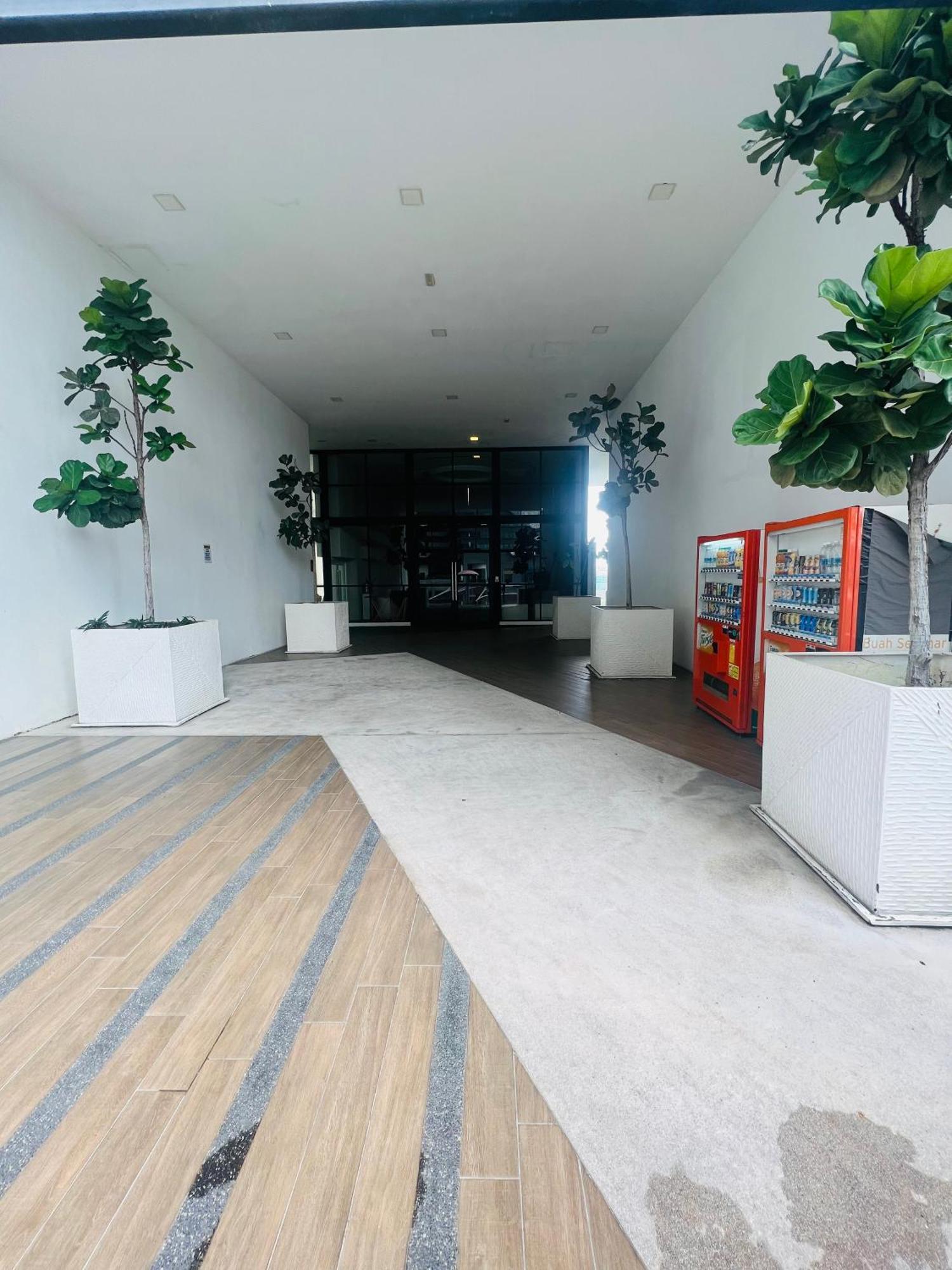 קואלה לומפור Reizz Residence By D'Amour מראה חיצוני תמונה