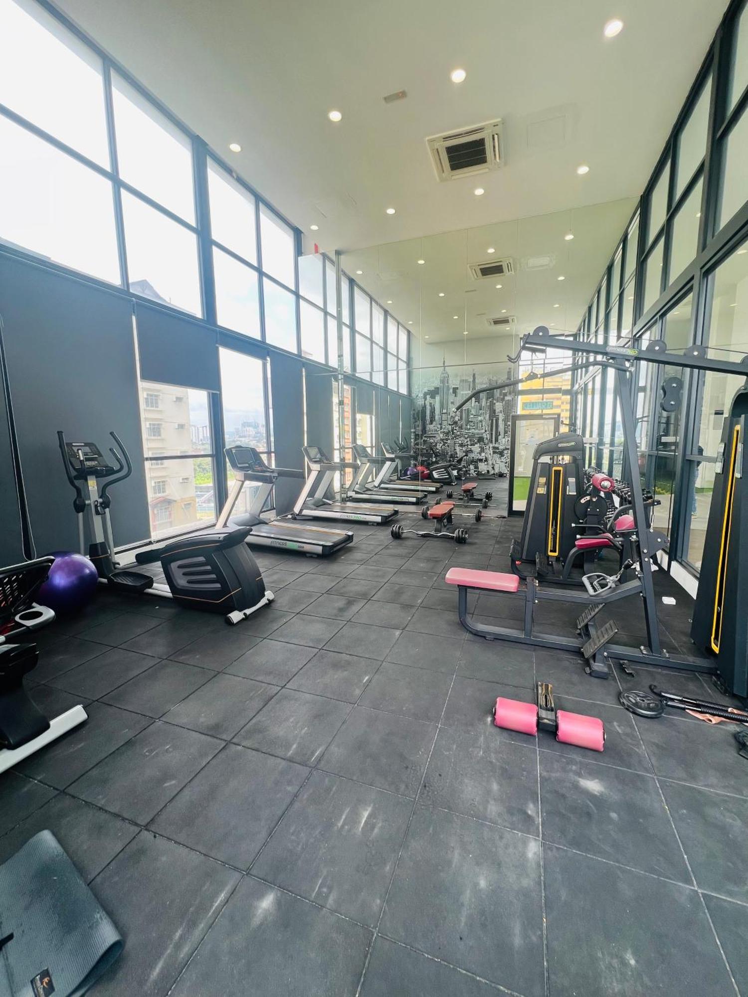 קואלה לומפור Reizz Residence By D'Amour מראה חיצוני תמונה